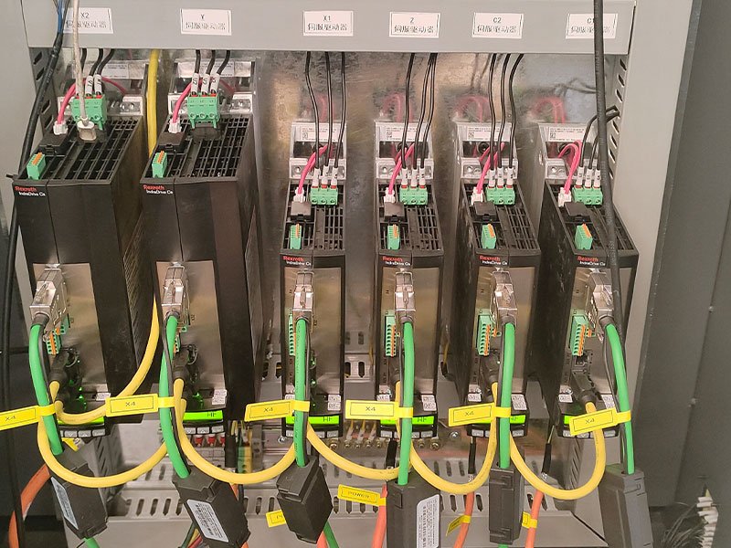 Beckhoff CNC busbar control system